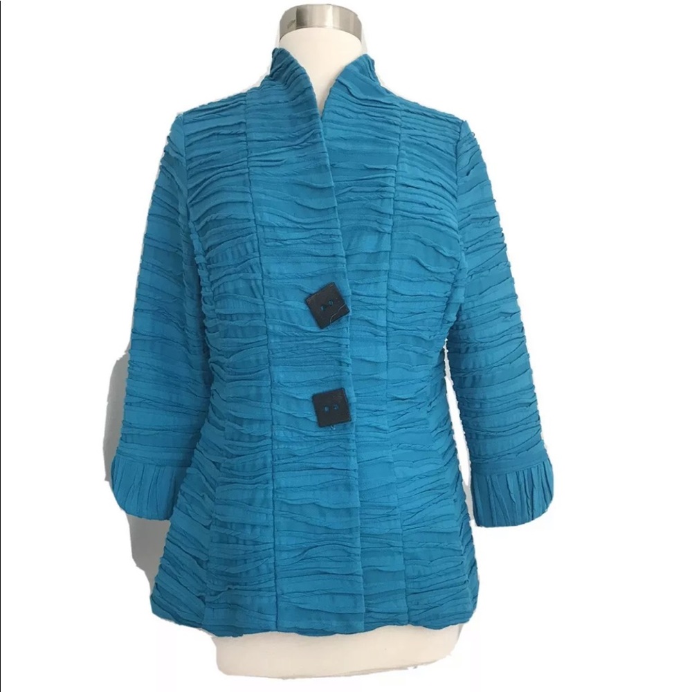 IC BY CONNIE K 3/4 SLEEVE BLUE TWO BUTTOn JACKET